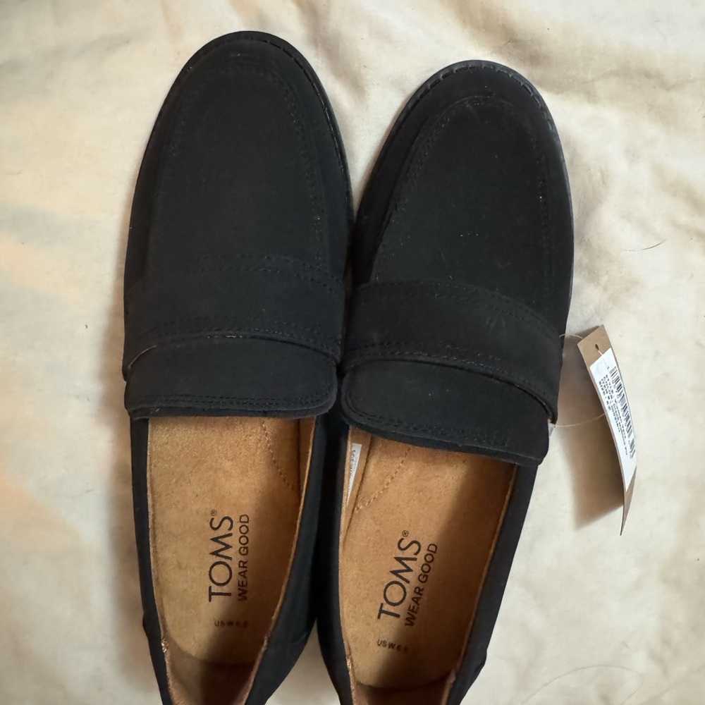 TOMS Womans Classic Black Slip-Ons suede like material